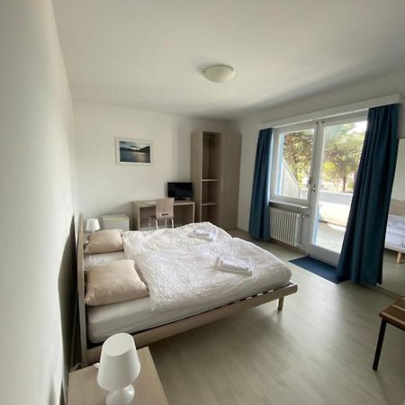 Rivabella Garni & Restaurant Bed & Breakfast Tenero-Contra ภายนอก รูปภาพ